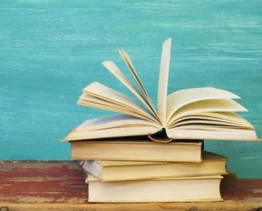 برنده جایزه کتاب سال و بازنده اخلاق‌مداری / حضور فعالانه برای دیده‌شدن و نهایتا انصراف! 