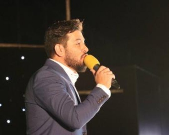 حسین حقیقی  جوشن  را برای  سردار سلیمانی خواند