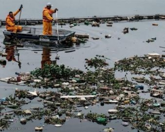 تشخیص آلودگی‌های آب به کمک  هوش مصنوعی 