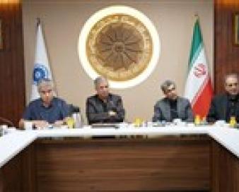 توقف ناگهانی تمدید کارت‌های بازرگانی، تولید را قفل کرد