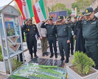 تجدید میثاق جانشین فرماندهی انتظامی کشور با آرمان های شهید سلیمانی